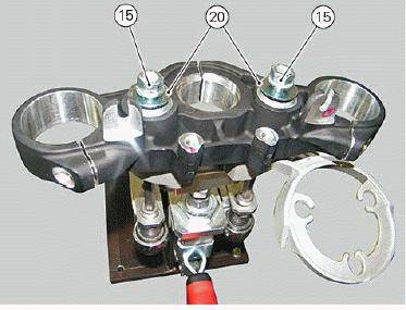 Handlebar assembly: throttle control