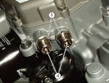 Crankcase: external components