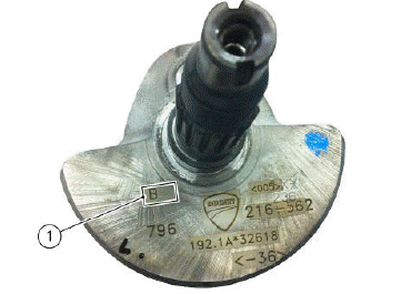 Crankcase: connecting rod assembly