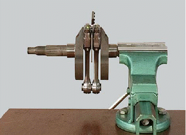 Crankcase: connecting rod assembly